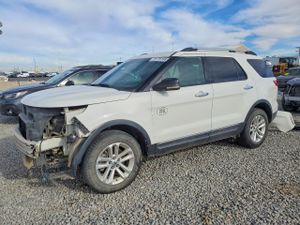 Ford Explorer XLT 3.5L 6 2011