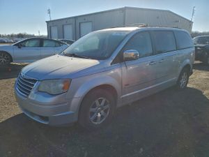 Chrysler Town & Country TOURING 3.8L 6 2008