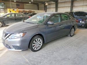Nissan Sentra S 1.8L 4 2019