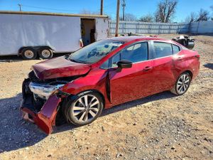 Nissan Versa SR 1.6L 4 2020