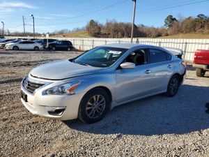 Nissan Altima 2.5 2.5L 4 2015