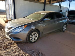 Hyundai Sonata GLS 2.4L 4 2013