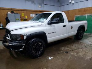Dodge RAM ST 5.7L 8 2003