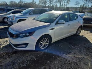 Kia Optima LX 2.4L 4 2013