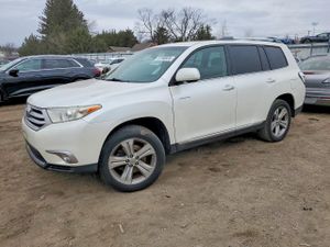 Toyota Highlander LIMITED 3.5L 6 2013
