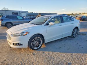 Ford Fusion SE 2.0L 4 2013