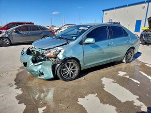 Toyota Yaris 1.5L 4 2010