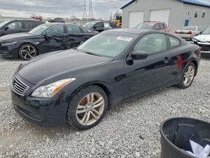 Infiniti G37 3.7L 6 2010