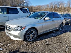 Mercedes-Benz C 300 4MATIC 2.0L 4 2015