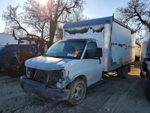 GMC Savana CUTAWAY G3500 6.0L 8 2004