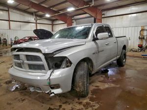 Dodge RAM SPORT 5.7L 8 2012