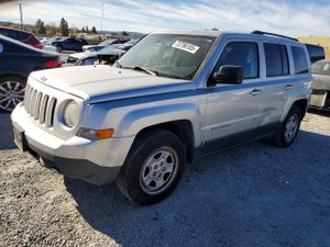 Jeep Patriot SPORT 2.0L 4 2014