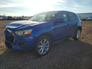 Mitsubishi Outlander ES 2.0L 4 2015