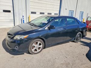 Toyota Corolla BASE 1.8L 4 2011
