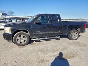 Chevrolet Silverado 1500 C1500 LT 5.3L 8 2011