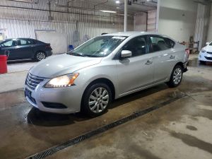 Nissan Sentra S 1.8L 4 2015