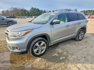 Toyota Highlander LIMITED 3.5L 6 2015