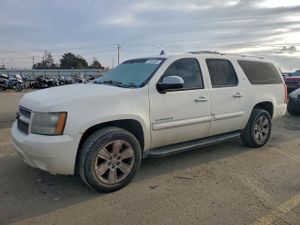 Chevrolet Suburban K1500 LT 5.3L 8 2013