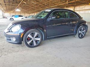 Volkswagen Beetle TURBO 2.0L 4 2013