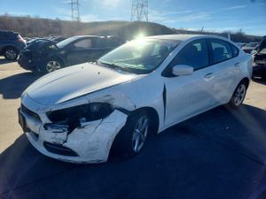 Dodge Dart SXT 2.4L 4 2015