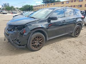 Toyota Rav4 LE 2.5L 4 2013