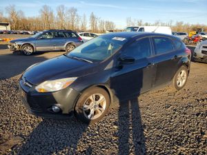 Ford Focus SE 2.0L 4 2012