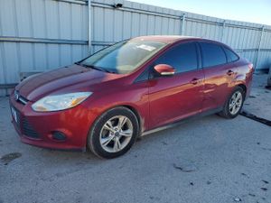 Ford Focus SE 2.0L 4 2013