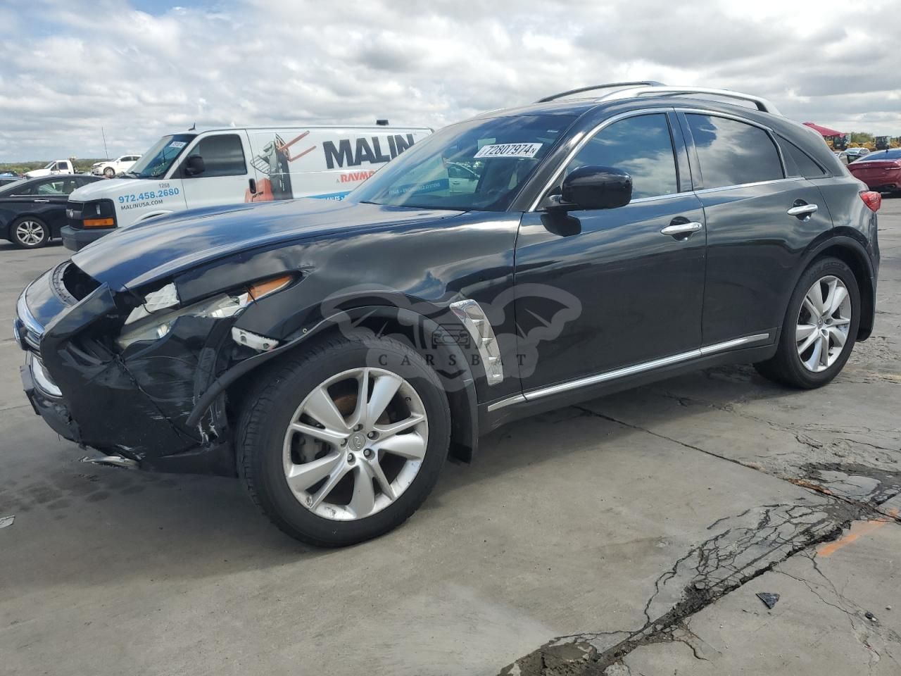 Infiniti FX 3.7L 6 2013