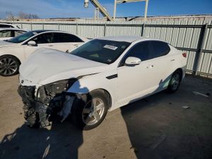 Kia Optima LX 2.4L 4 2015