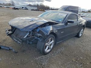 Ford Mustang GT 5.0L 8 2011