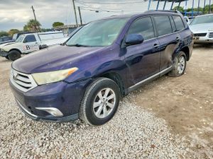 Toyota Highlander BASE 3.5L 6 2012
