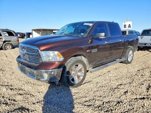 RAM 1500 SLT 5.7L 8 2014