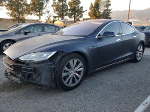 Tesla Model S 2014