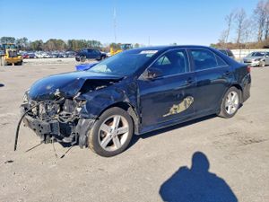 Toyota Camry L 2.5L 4 2014