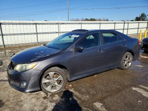 Toyota Camry SE 3.5L 6 2012
