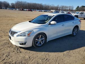 Nissan Altima 2.5 2.5L 4 2015