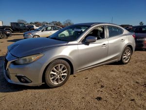 Mazda 3 TOURING 2.0L 4 2015