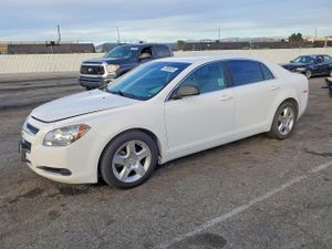 Chevrolet Malibu LS 2.4L 4 2012