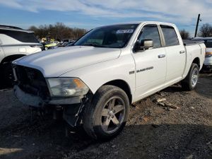 Dodge RAM SLT 5.7L 8 2012
