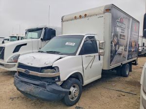 Chevrolet Express 6.0L 8 2004