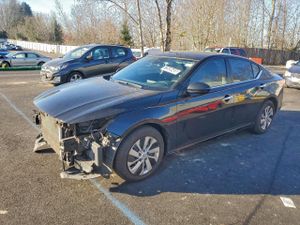 Nissan Altima S 2.5L 4 2023