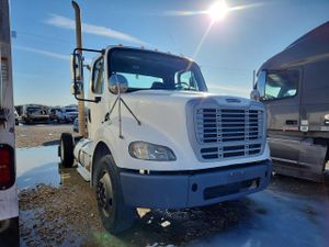 Freightliner Business Class M2 112 MEDIUM DUTY 8.9L 6 2015