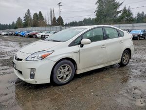 Toyota Prius 1.8L 4 2011