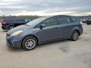 Toyota Prius 1.8L 4 2013