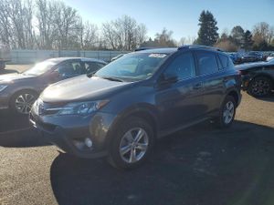 Toyota Rav4 XLE 2.5L 4 2013