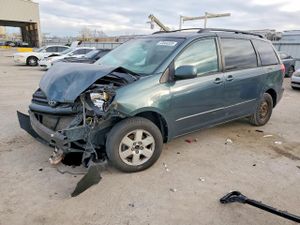 Toyota Sienna XLE 3.3L 6 2004