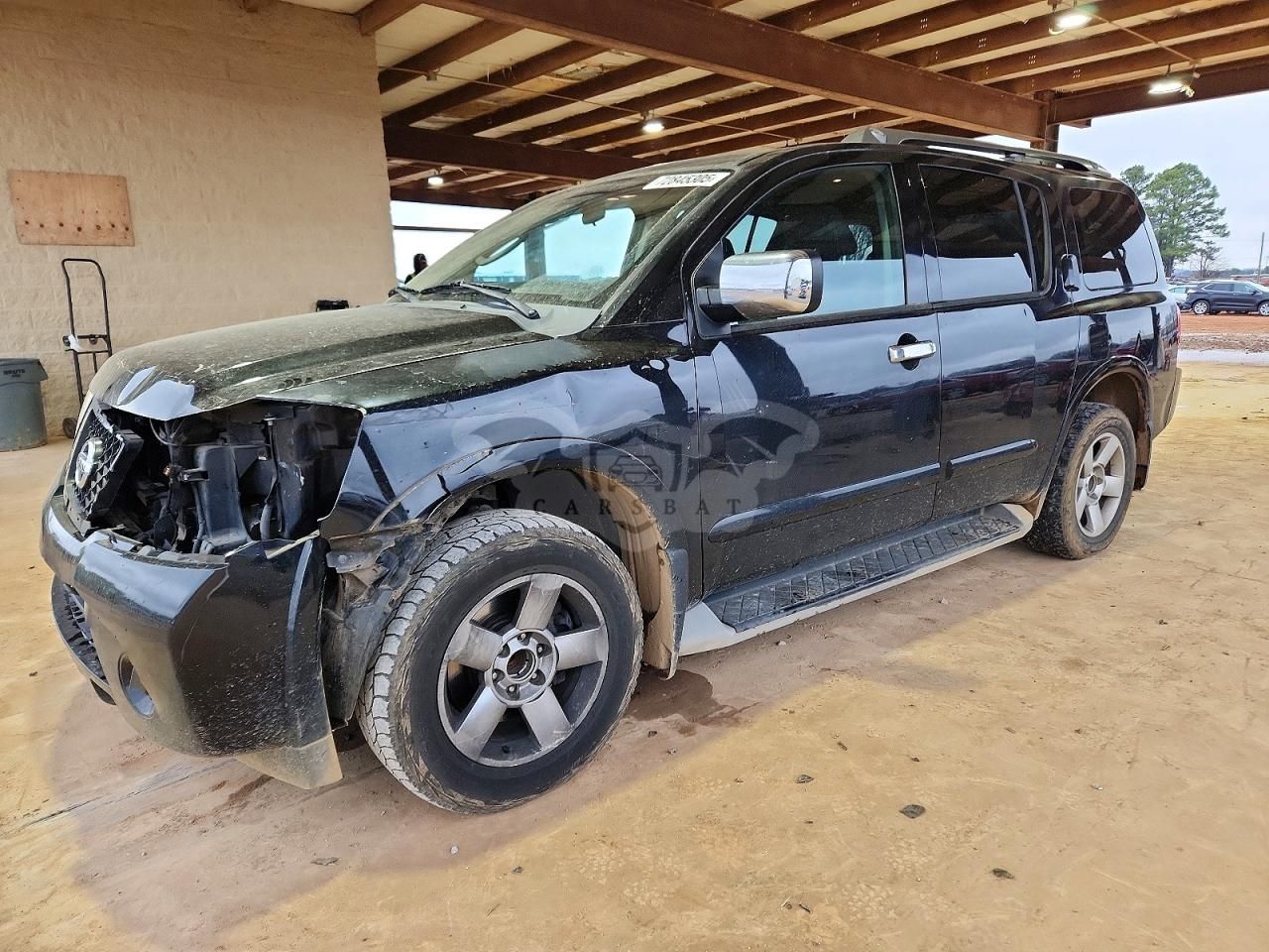 Nissan Armada SV 5.6L 8 2011