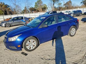 Chevrolet Cruze LS 1.8L 4 2012