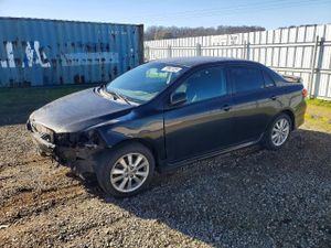 Toyota Corolla BASE 1.8L 4 2010