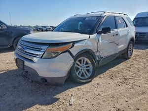 Ford Explorer XLT 3.5L 6 2011